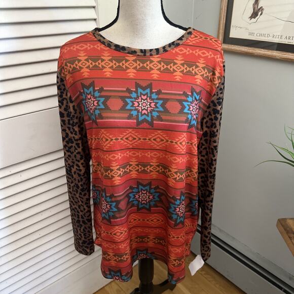 BACK IN THE SADDLE Womens Top Large Colorful Aztex Print Southwestern Casual - Picture 1 of 9